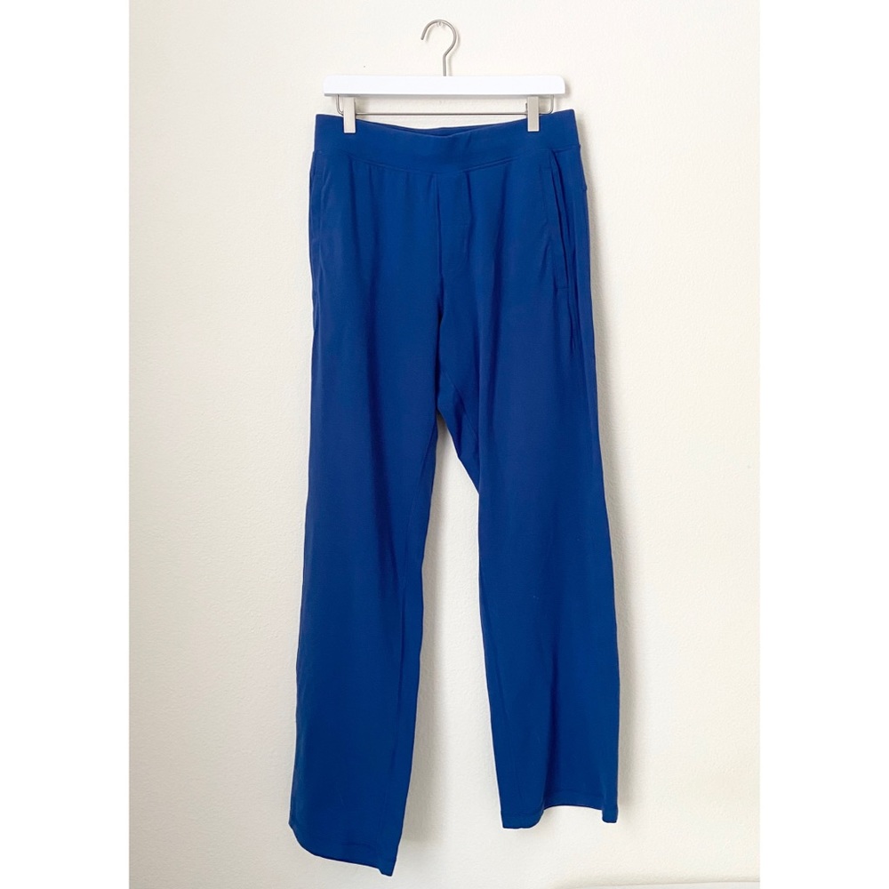 Lululemon•Blue Straight Leg Sweatpants Large